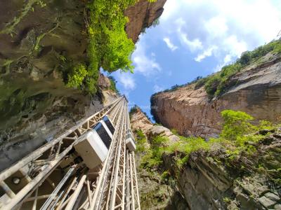 Bailong Elevator - Zhangjiajie National Forest Park