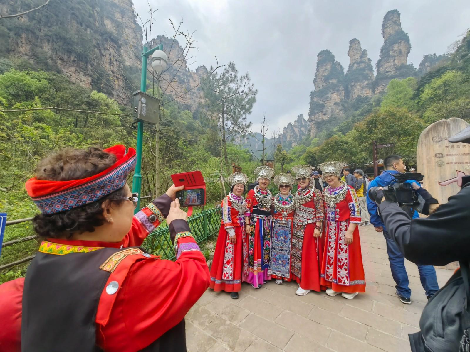 Ten-mile Natural Gallery