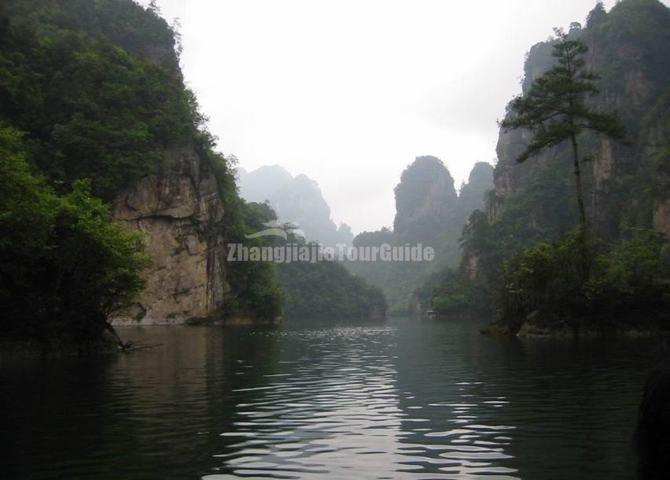 Baofeng Lake