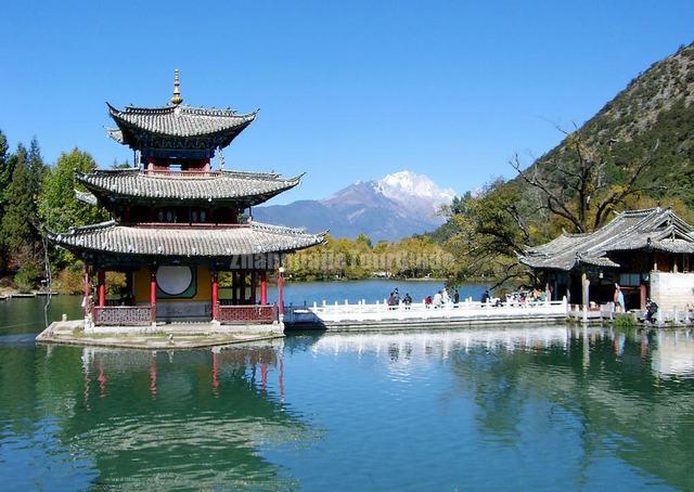 Black Dragon Pool Park Architecture Lijiang