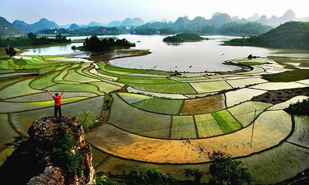 China's Top 10 Major Tourist Attractions for Boudoir Honey