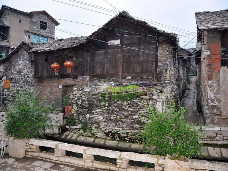 Denon Tunbu Ancient Town