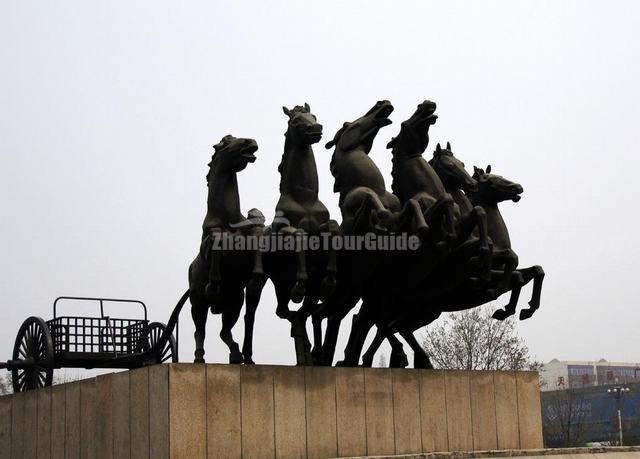 Emperor Carriage Museum Lifelike Horse Sculptures China