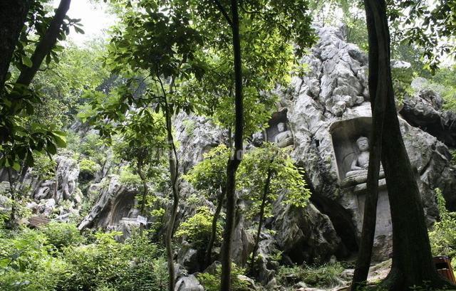 Feilai Peak Carved Stone Hangzhou