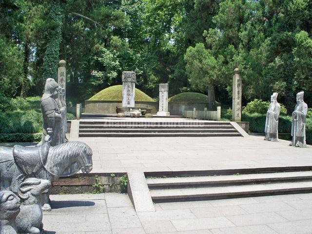 General Yuefei and Yueyun Tombs Scenery Hangzhou