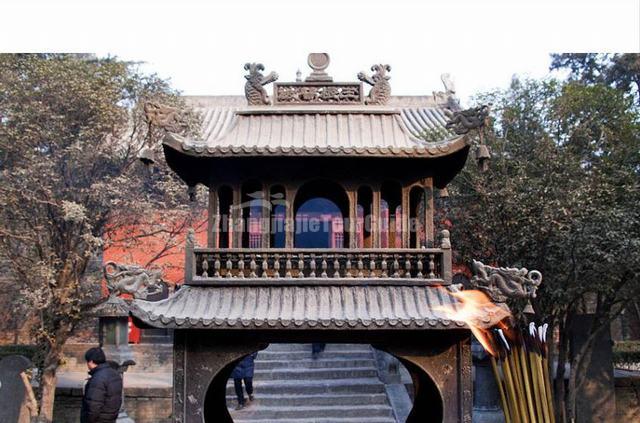 Luoyang Guanlin Temple 