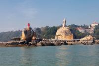 Gulang Island Spectacular Stone Statue