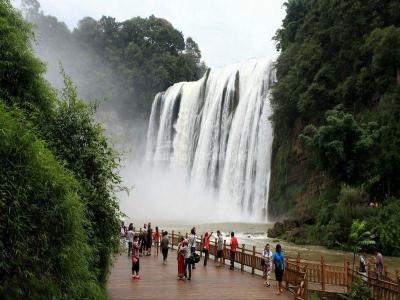 Huangguoshu Waterfall