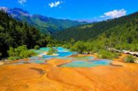 Huanglong Beautiful Flamboyant Pond