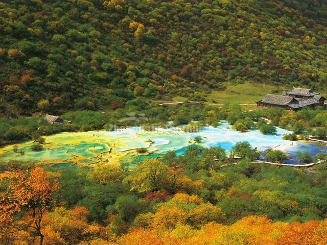 Huanglong Multi-Colored Pond