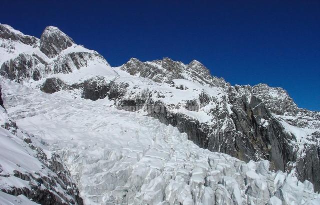 Jade Dragon Snow Mountain View Yunnan