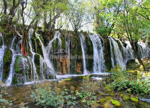 Jiuzhaigou Valley Waterfall