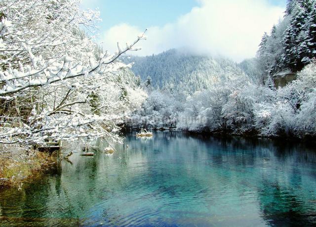 Jiuzhaigou Park Winter