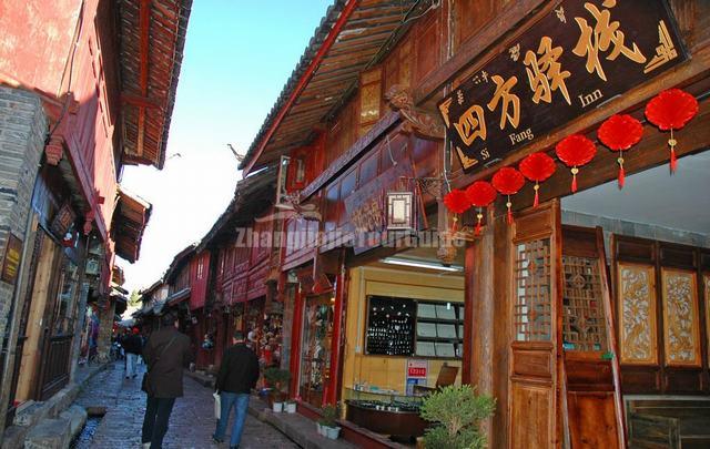 Ancient City of Lijiang Booming Street