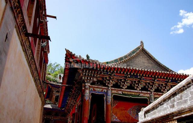 Ancient City of Lijiang Beautiful Eave