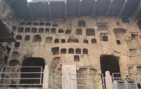 Longmen Grottoes View Luoyang