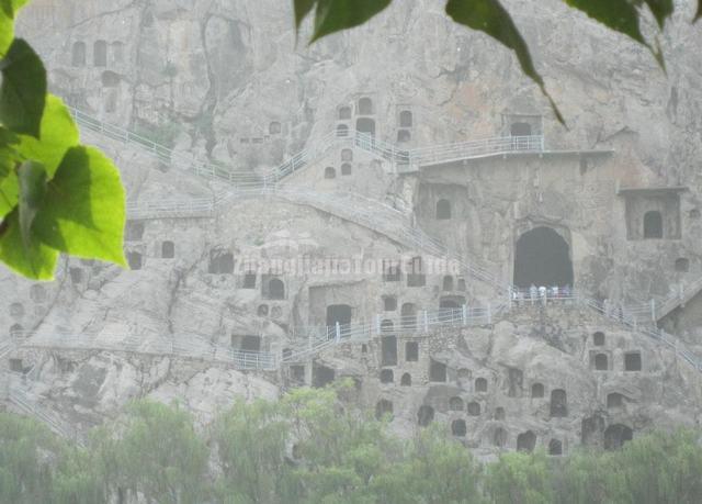 Longmen Grottoes Plank Road Luoyang