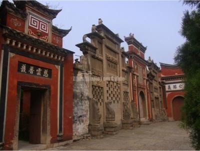 Puguang Temple