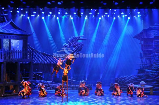 Stills of Amazing Xiangxi