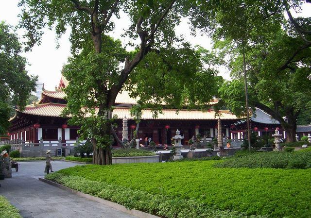 Temple of Six Banyan Trees Scenery Guangzhou