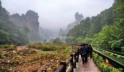 Zhangjiajie Ten Mile Natural Gallery