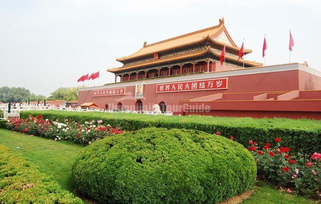 Tiananmen Square Architecture