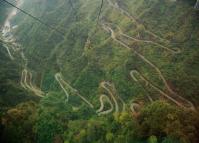 Tianmen Mountain Winding Highway