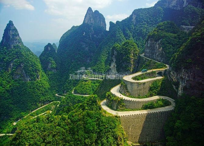 Avenue Leading to the Sky Tianmen Mountain