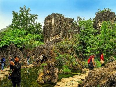 Tianxing Bridge Scenic Area Anshun Guizhou