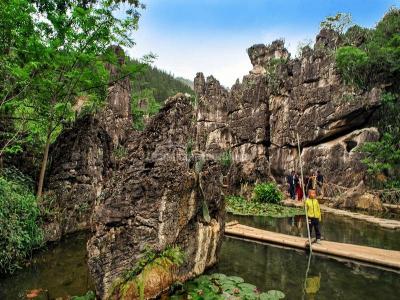 Tianxing Bridge Scenic Area