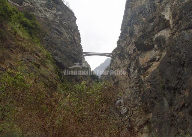 Tiger Leaping Gorge Bridge Lijiang