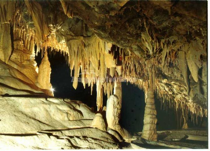 Yellow Dragon Cave Zhangjiajie