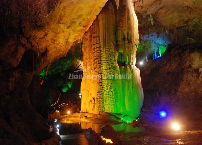 Huanglong Cave Zhangjiajie