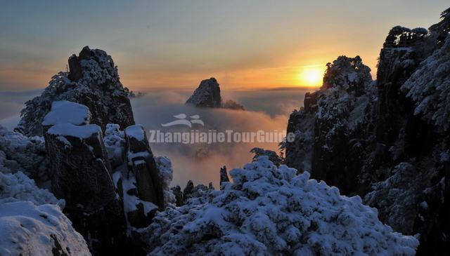 Yellow Mountain Snow Scenery Huangshan