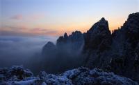 Yellow Mountain Attractive Scenery Huangshan