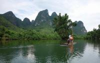 Yulong River Beautiful Water and Mountains Guilin