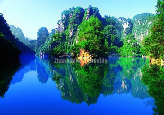 Zhangjiajie Baofeng Lake Scenic Spot