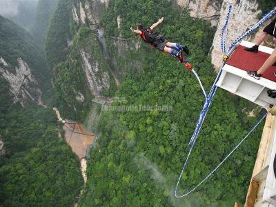 Zhangjiajie Bungee Jumping