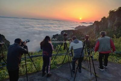 Zhangjiajie National Forest Park Photo Tour