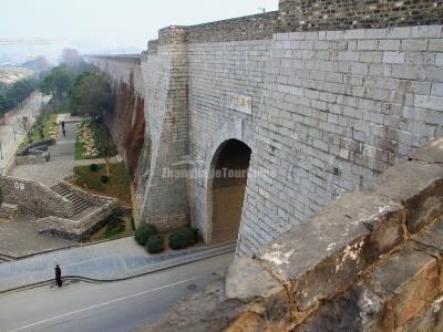  Nanjing Zhong Hua City Gate 