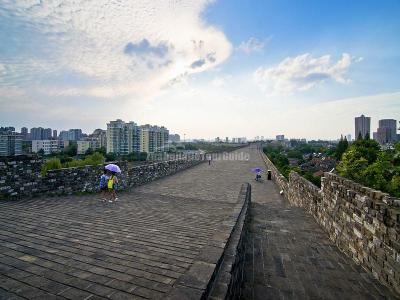 Zhong Hua City Gate 