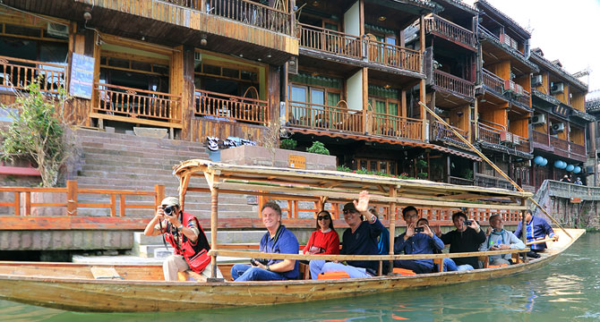 7-day Zhangjiajie Fenghuang Changsha Tour